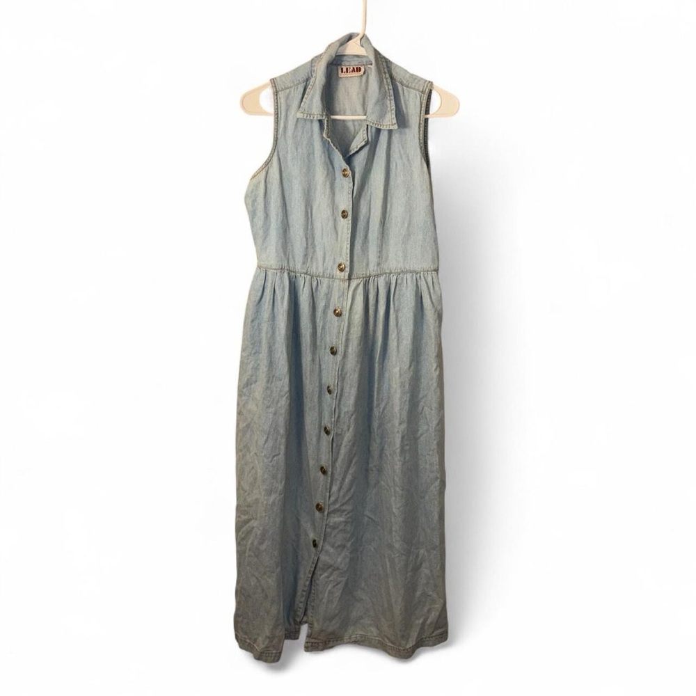 Elegant Light Blue Sleeveless Maxi Dress